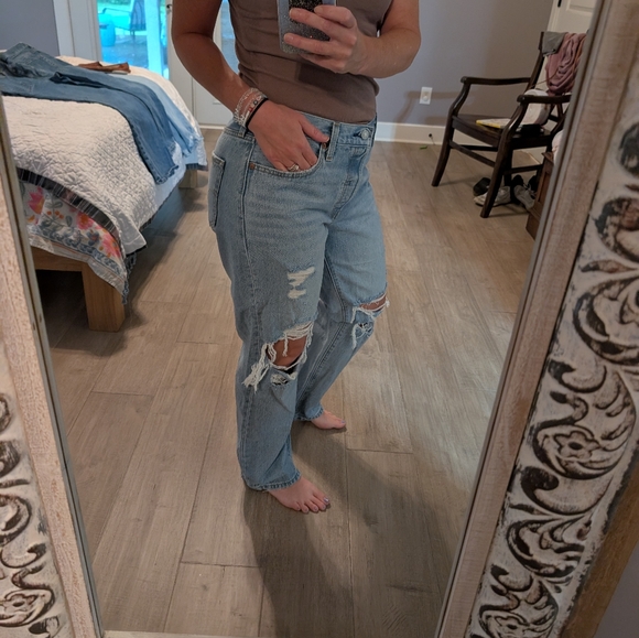 Levi's 501 90's Destroyed Jean - Picture 11 of 13